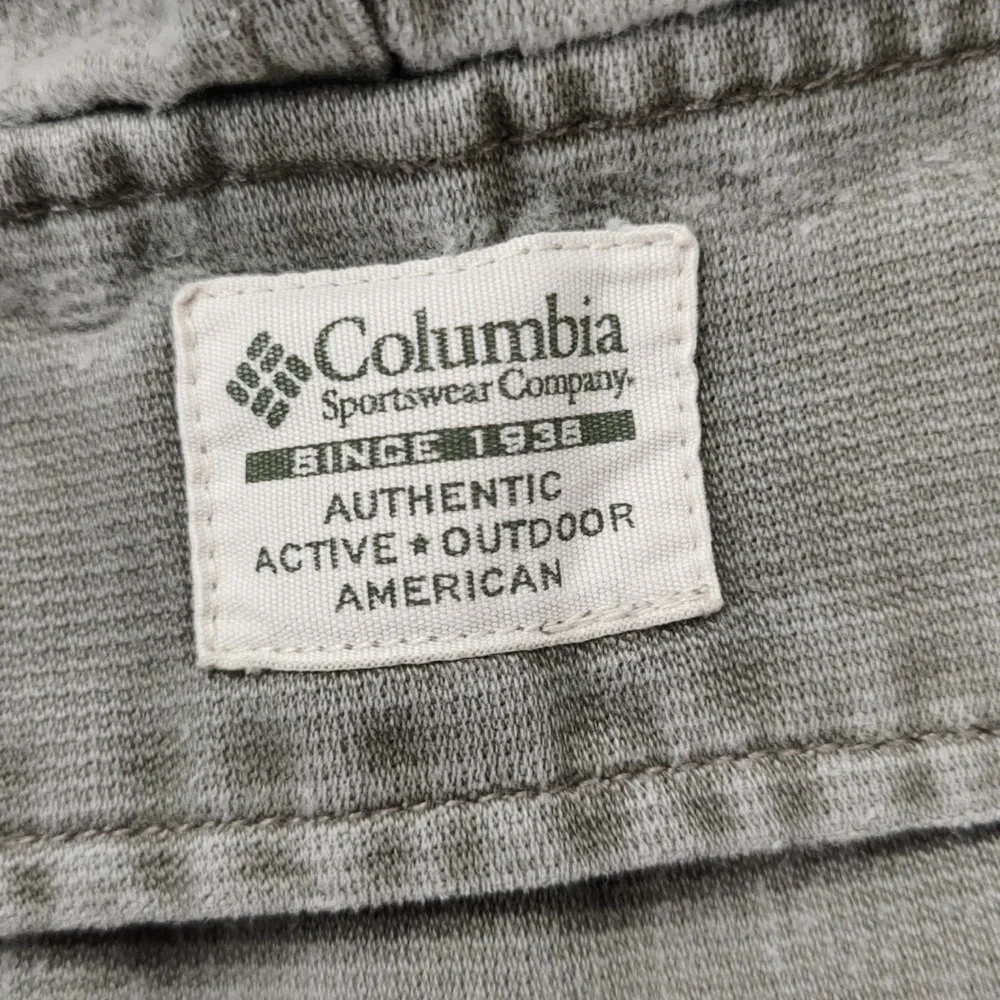 Columbia Cargo Shorts, Light Olive Grey Size 34 - Picture 8 of 11